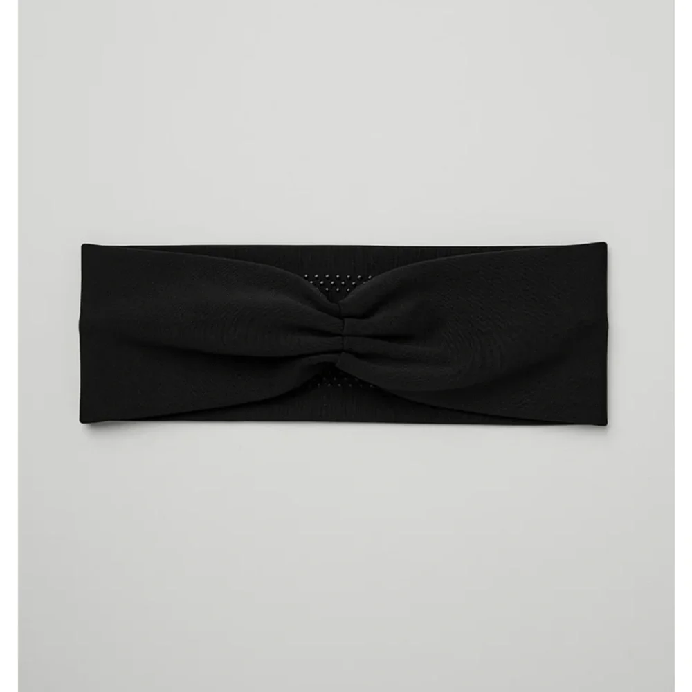 ALO Airlift Black Logo Headband, New - Picture 3 of 5